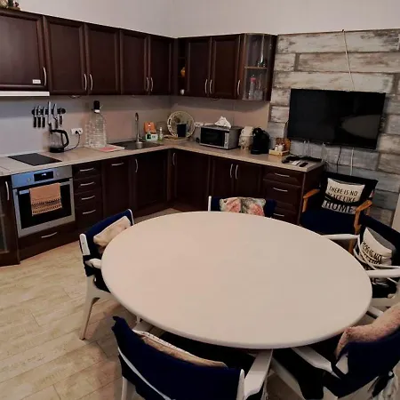 Modern And Old Base Sófia