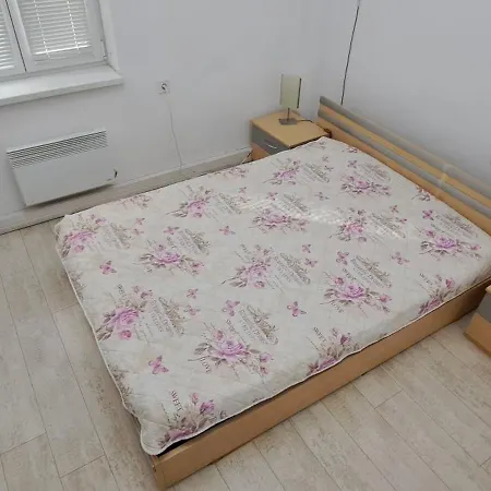 Appartement Modern And Old Base *