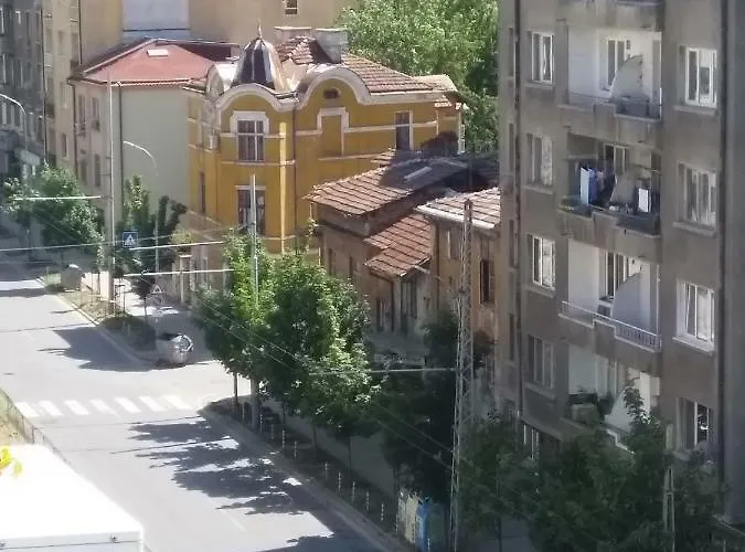 Modern And Old Base アパート *