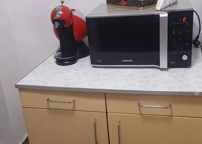 Modern And Old Base Apartamento