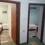 Appartamento Modern And Old Base Sofia
