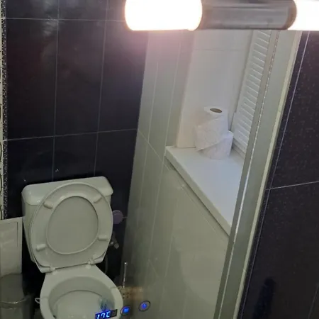 Διαμέρισμα Modern And Old Base