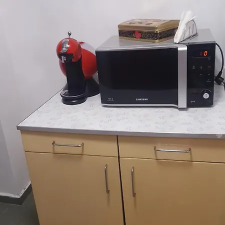 Modern And Old Base شقة